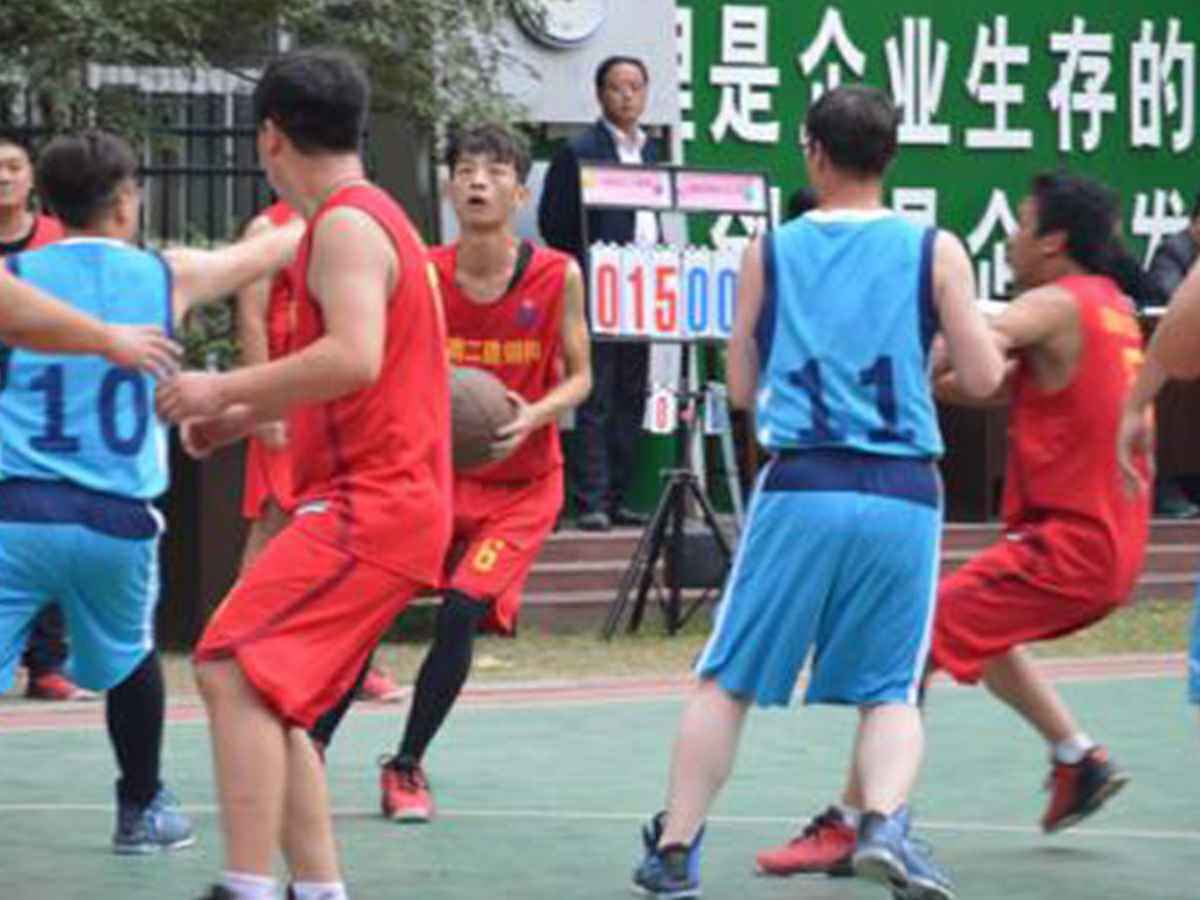 参加乐竞-中国一站式乐竞体育服务官网“奋进杯”男子篮球赛